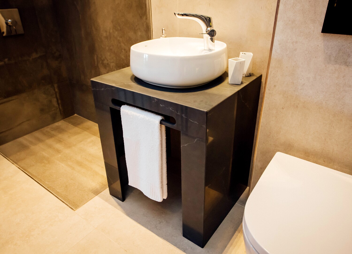 Charcoal Soapstone - Image 4