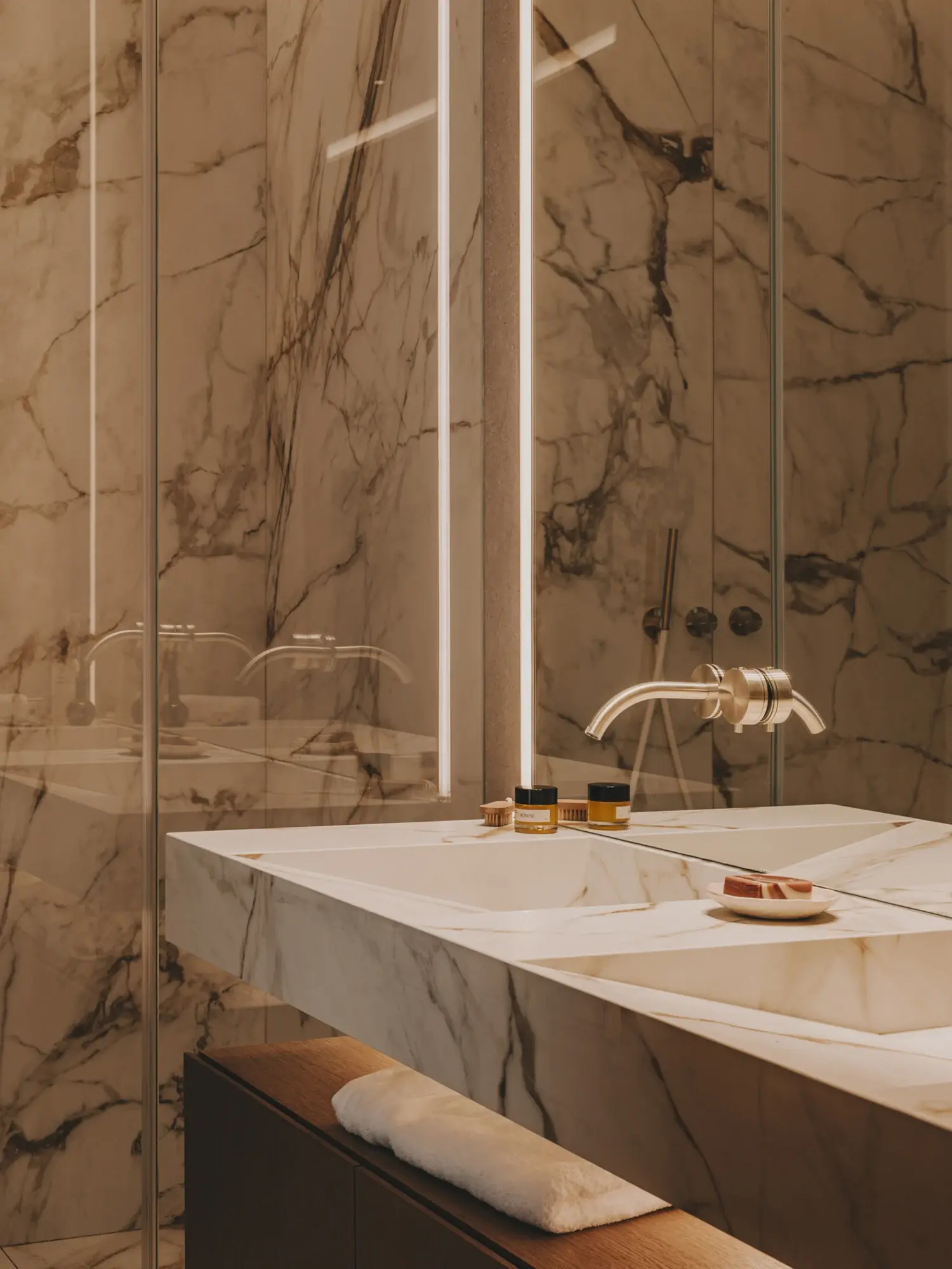 Calacatta Gold - Image 4