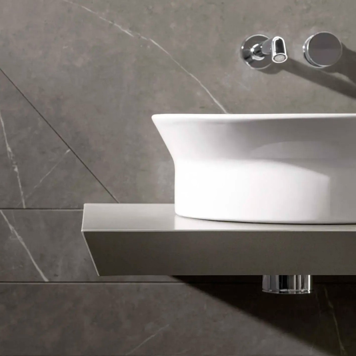 Liem Grey - Image 5